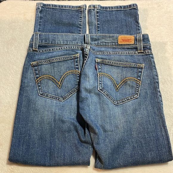 Levi's Tilted 504 Blue Denim Jeans - Picture 4 of 9